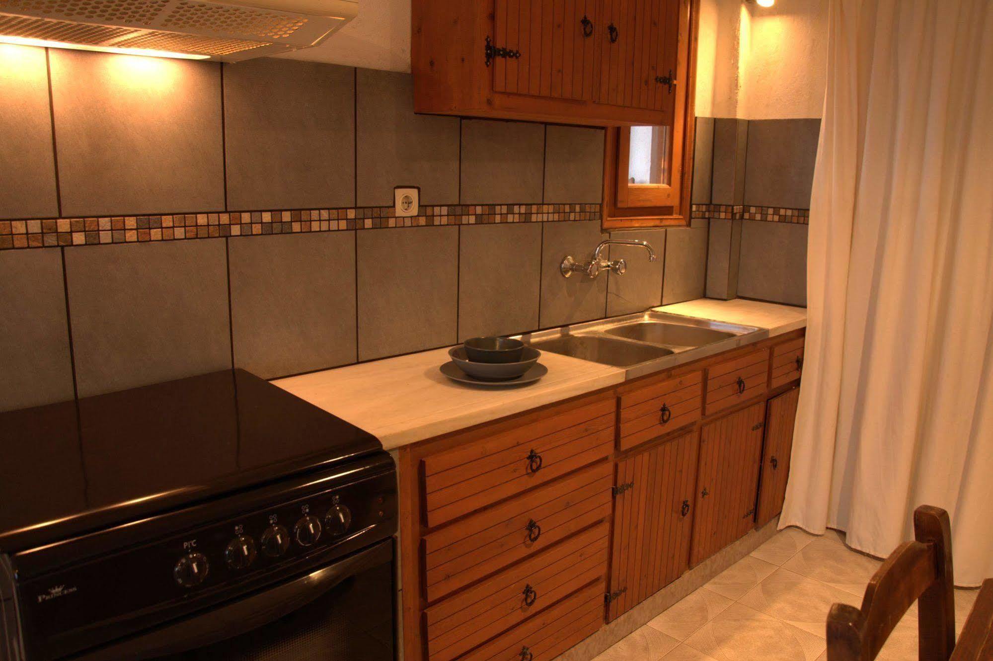Michalis Apartments Near The Beaches With Sea View Páros Exterior foto